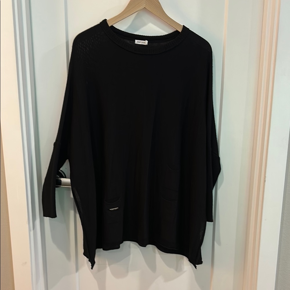 Black Women's Top